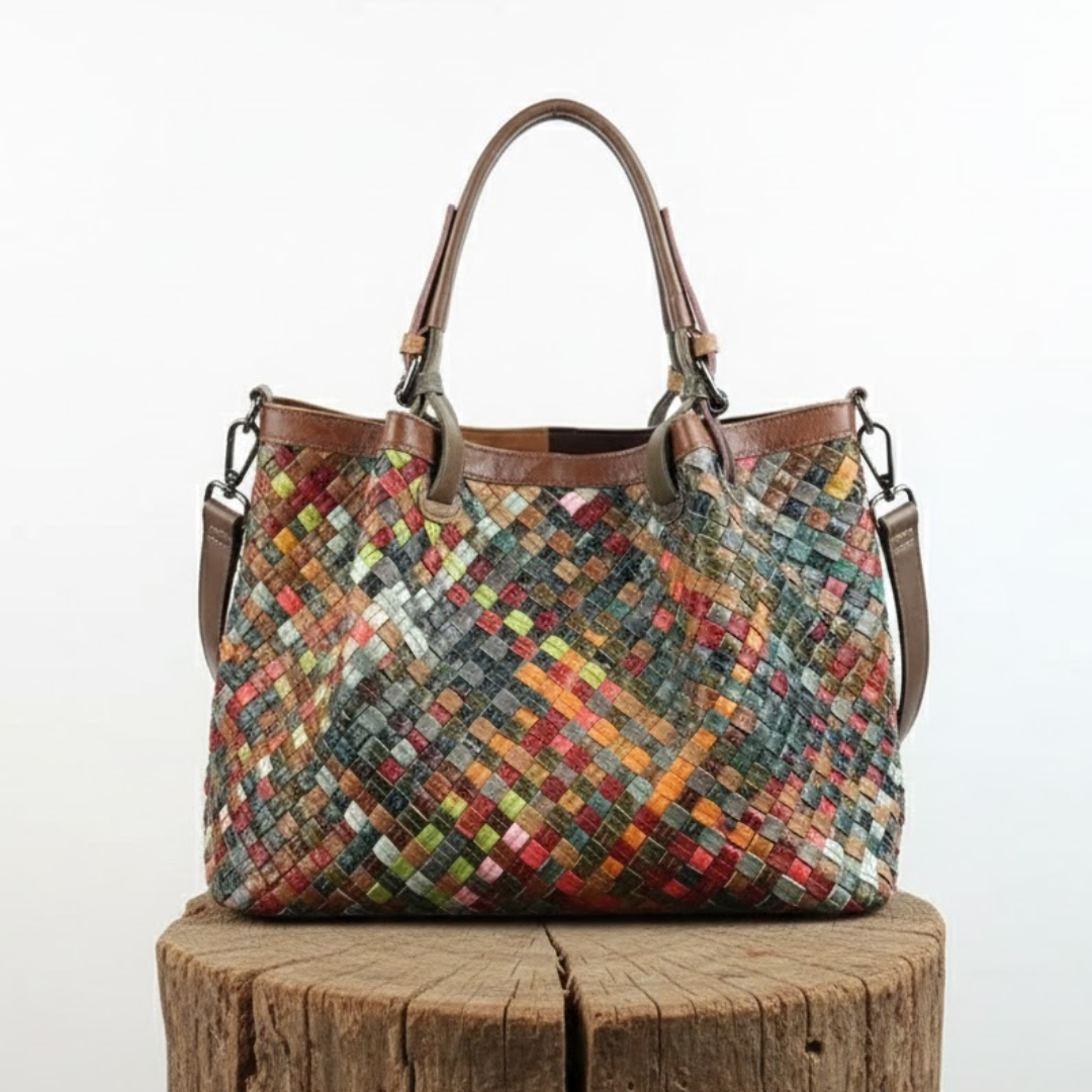 El encanto ecléctico de Laura | Bolsa tote de piel con patchwork