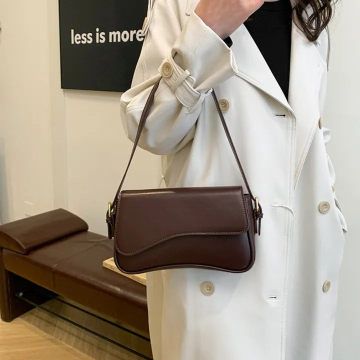 Carla Motti - Bolsa Premium