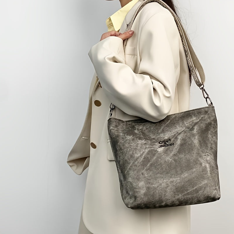 Elegancia informal de Milan | Bolsa de hombro moderno